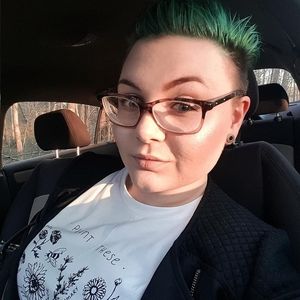 Meet your Posher, Brenna